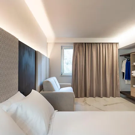 Baya Bella فيلة جيارديني ناكسوس