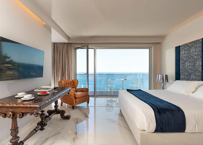 Baya Bella * Giardini Naxos