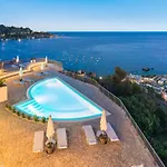 Baya Bella Giardini-Naxos