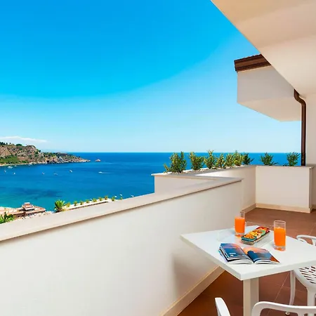 Baya Bella * Giardini-Naxos