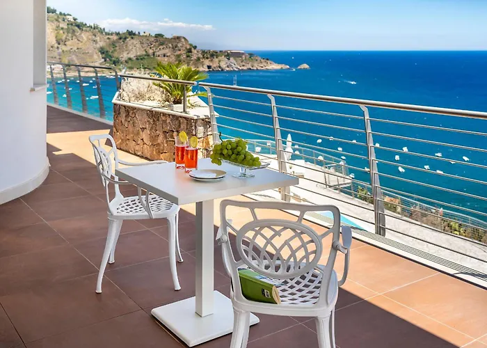 Baya Bella Giardini Naxos